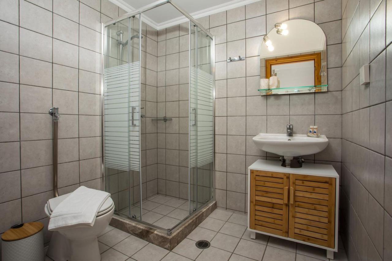 Margaritas Apartments Simi Dış mekan fotoğraf