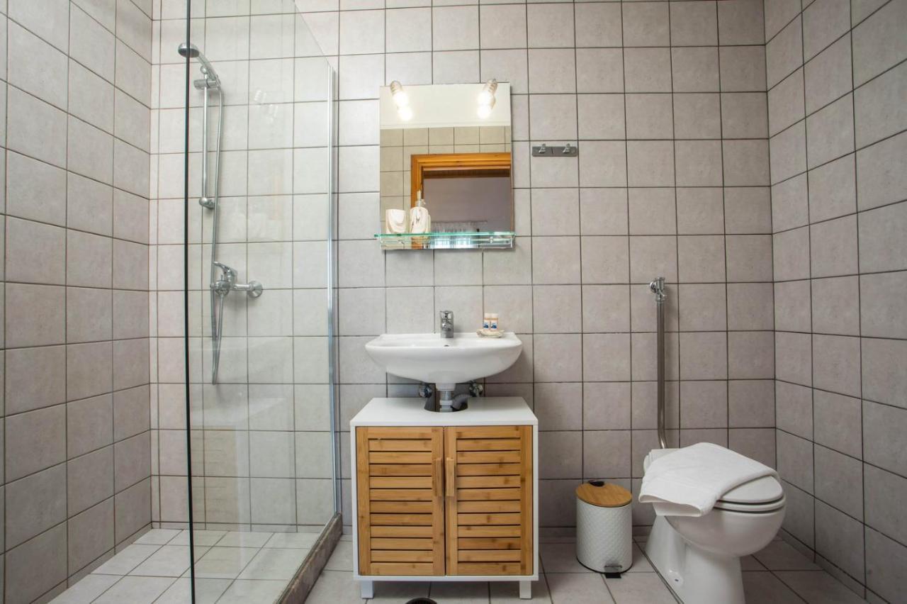 Margaritas Apartments Simi Dış mekan fotoğraf